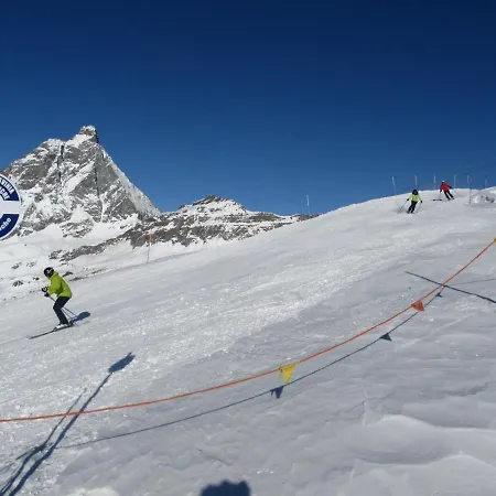 Alojamento de Acomodação e Pequeno-almoço Miravalle Antey-Saint-André